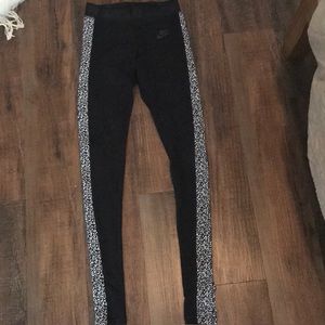 Nike leggings